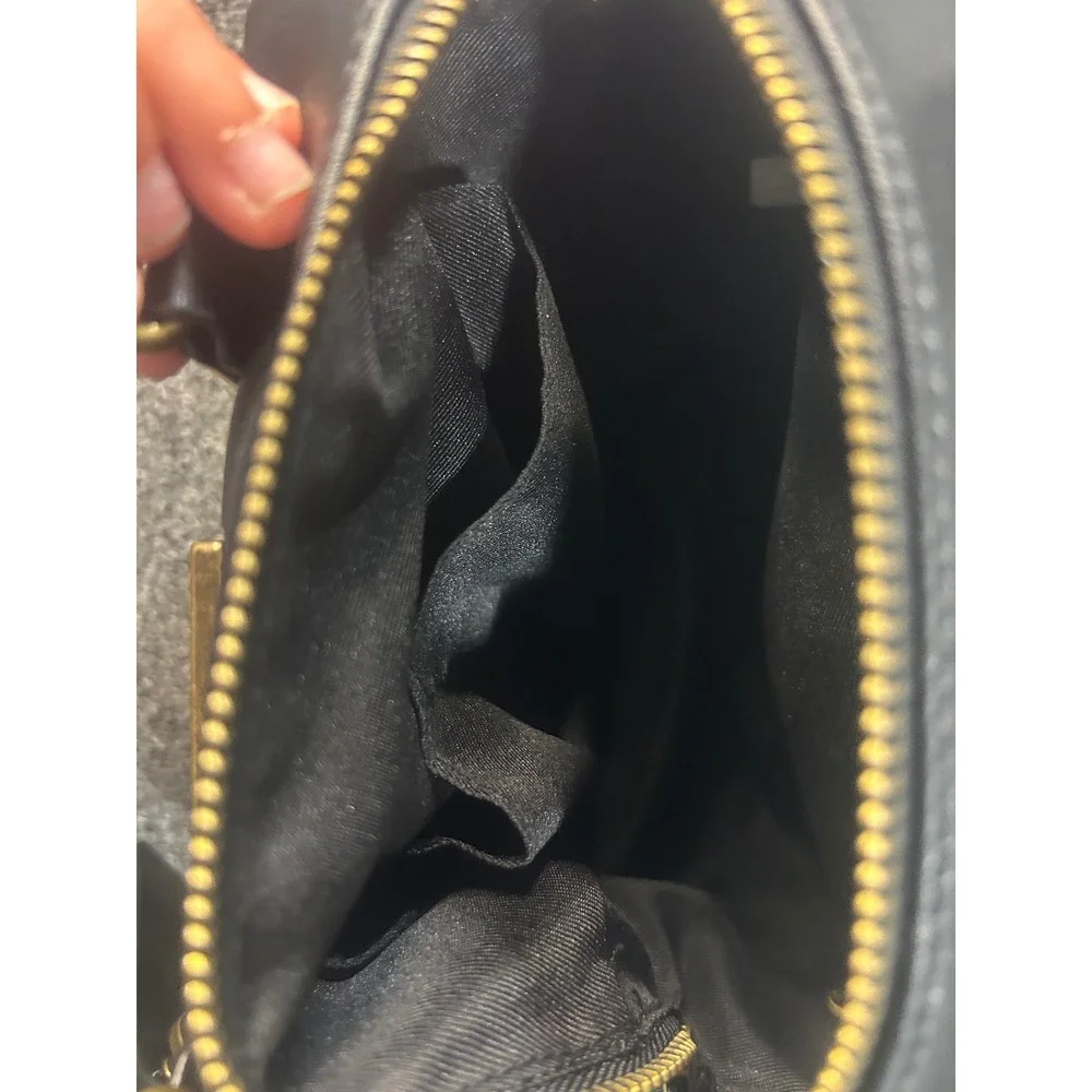 Frye and Co Black Pebbled Vegan Leather Satchel Crossbody Handbag Dome Bag